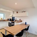 Petite Maison Proche Centre Casa de Férias Bréhal